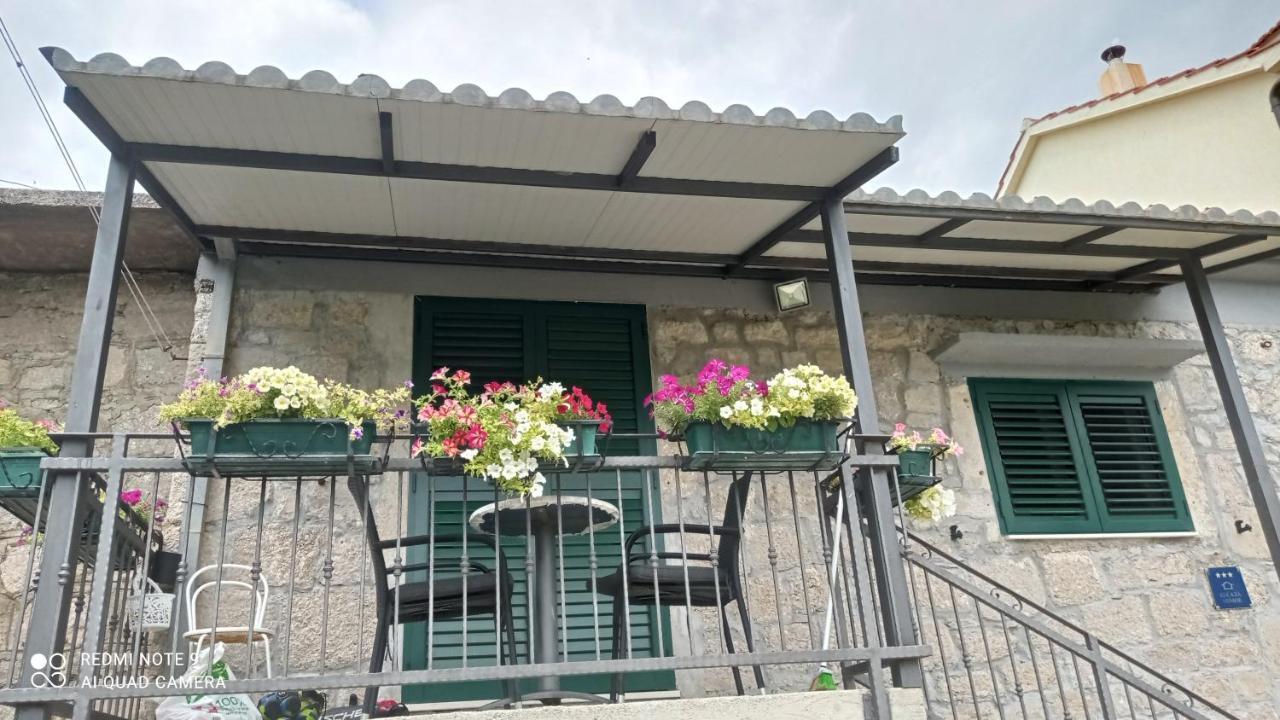 Holiday Home Marija Vrlika Экстерьер фото