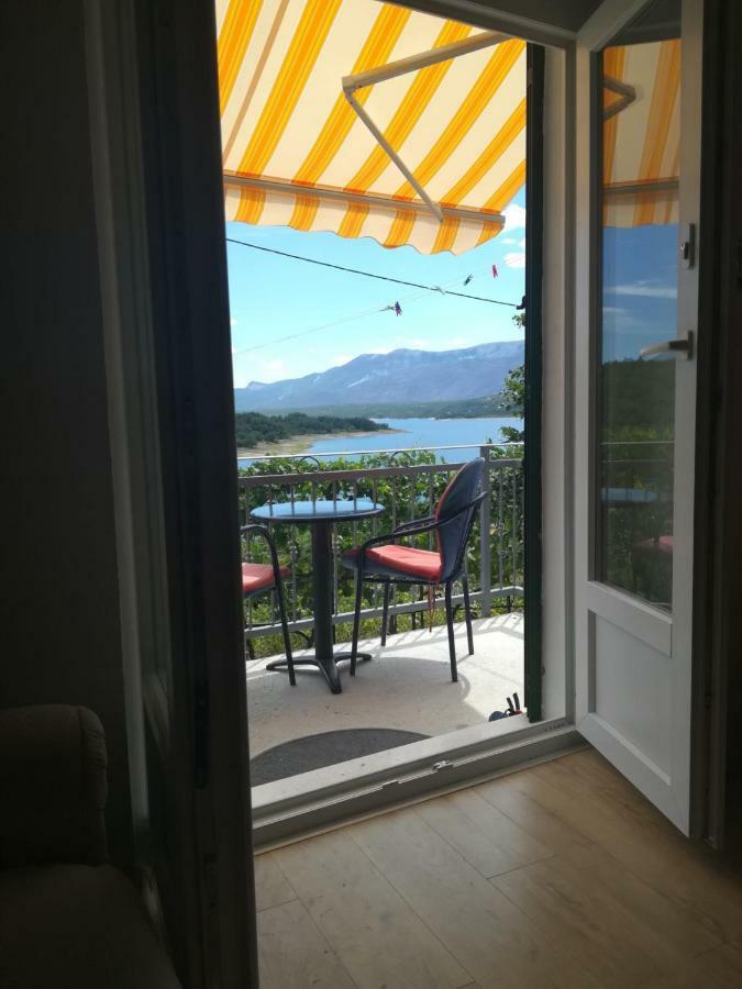 Holiday Home Marija Vrlika Экстерьер фото
