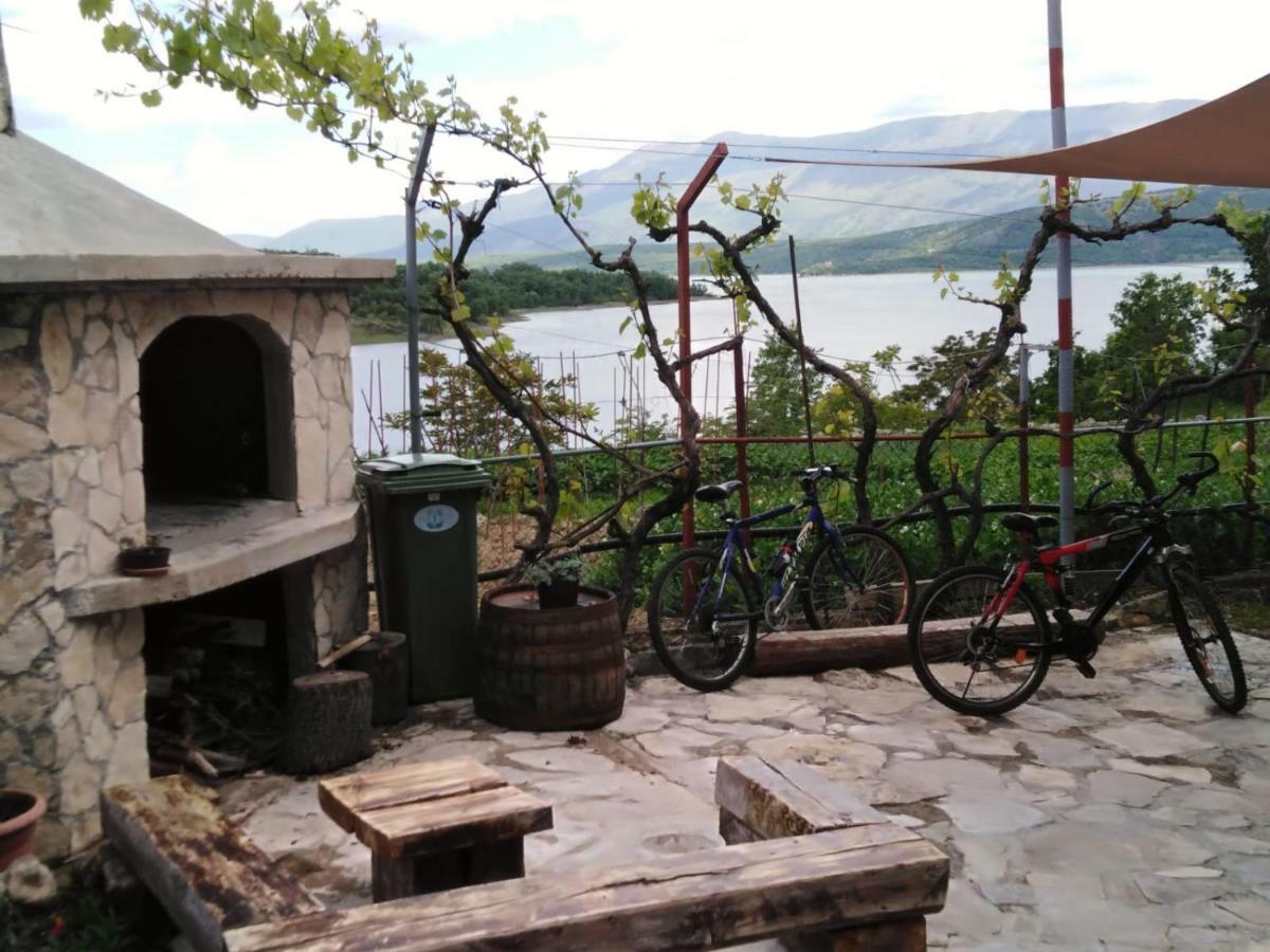 Holiday Home Marija Vrlika Экстерьер фото